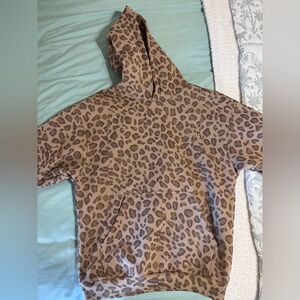 Comfrt Minimalist Brown Leopard Print Hoodie
New in bag.